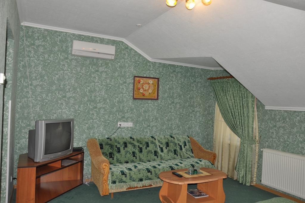 Focus Hotel Hust Cameră foto