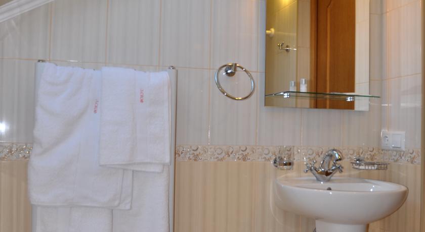 Focus Hotel Hust Cameră foto