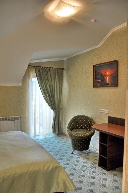 Focus Hotel Hust Exterior foto